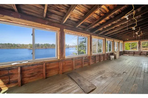 7&8 Spruce Lane Sandown NH 03873