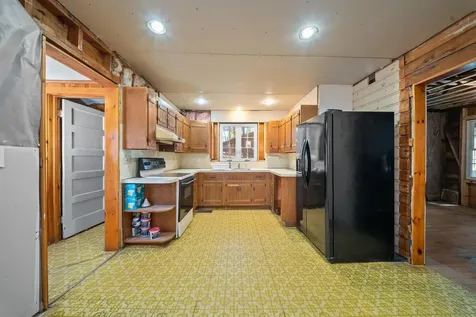 7&8 Spruce Lane Sandown NH 03873
