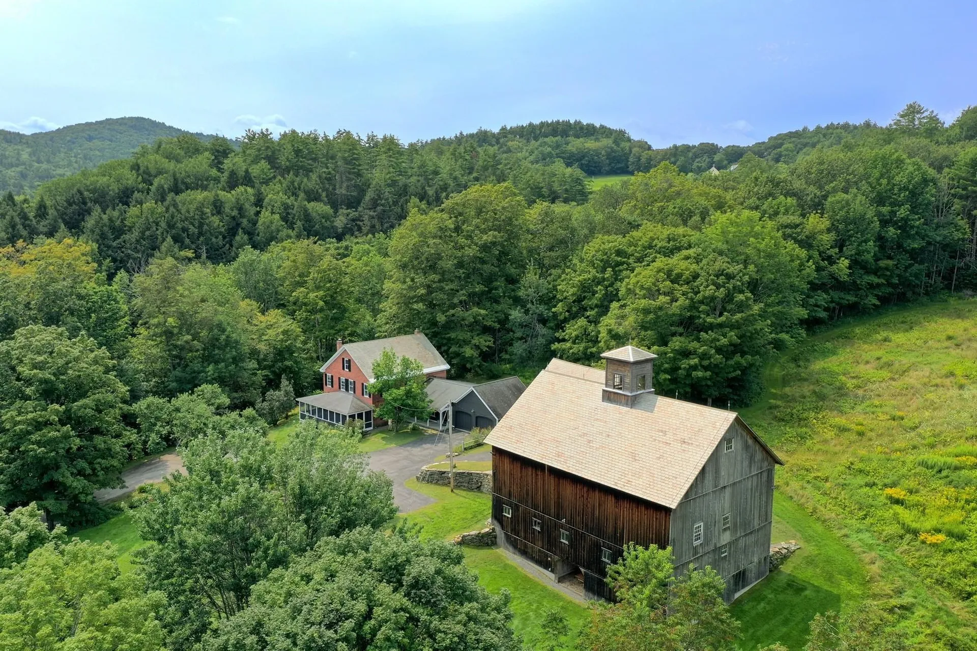 76 Goldthwaite Road Chester VT 05143