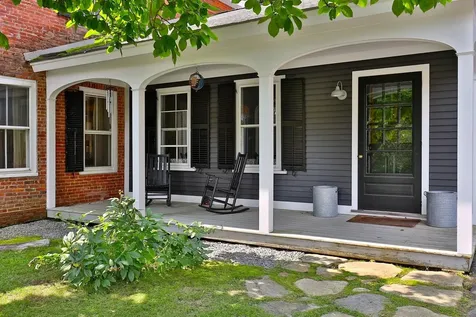 76 Goldthwaite Road Chester VT 05143