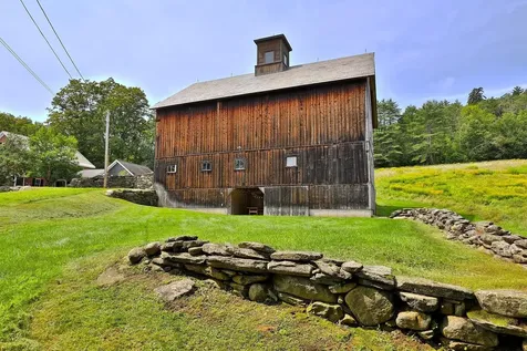 76 Goldthwaite Road Chester VT 05143