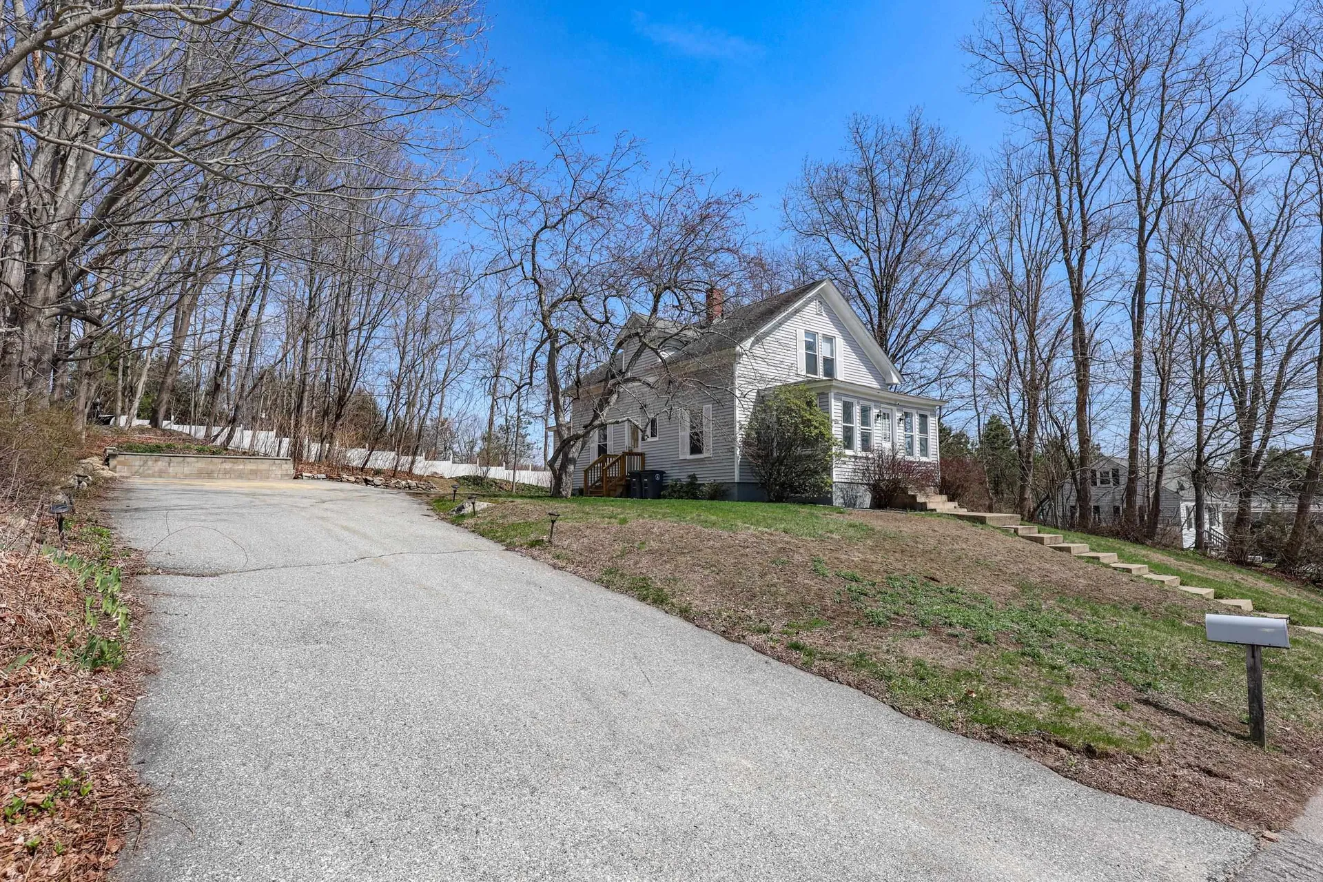 32 Turnpike Street Pembroke NH 03275