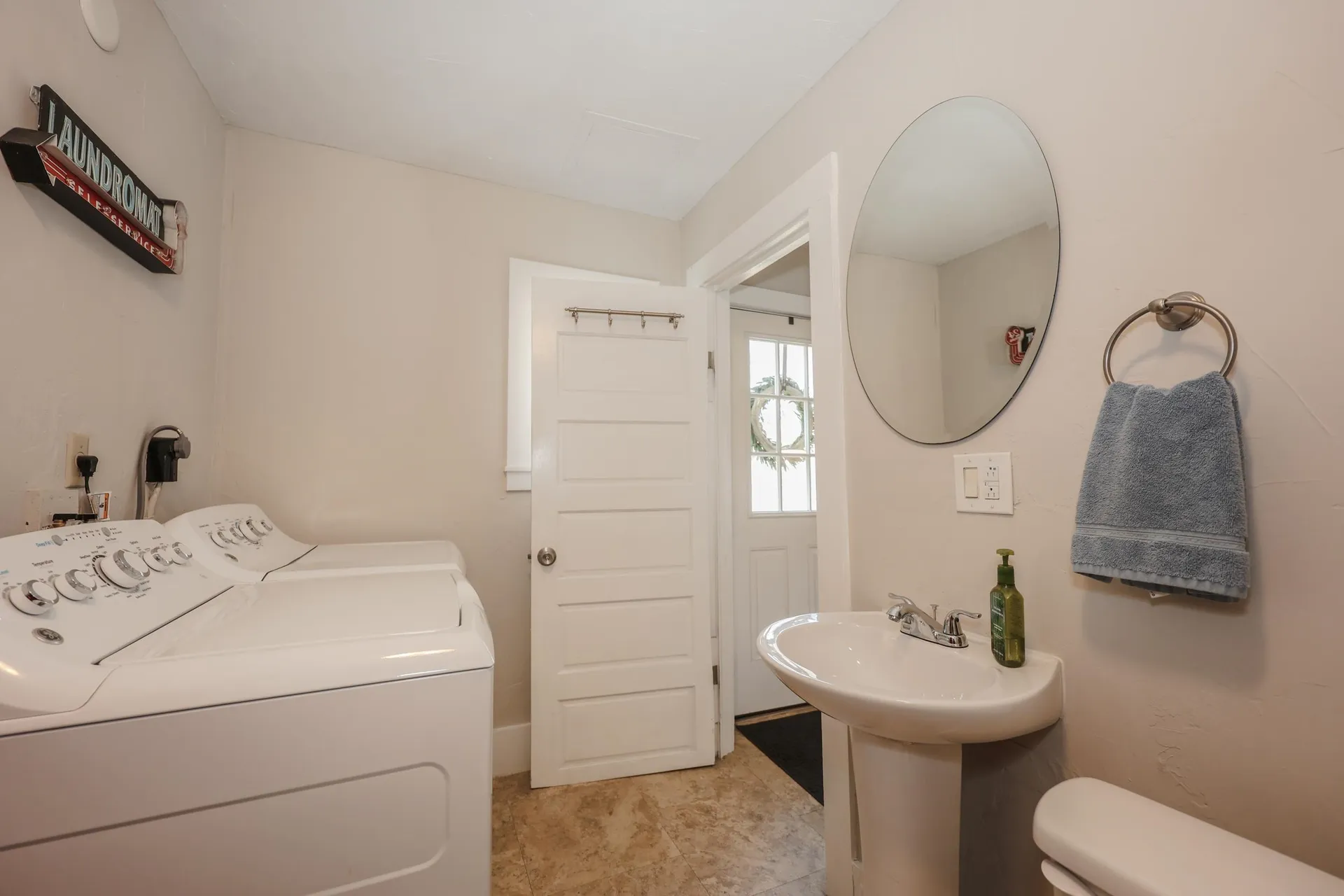 32 Turnpike Street Pembroke NH 03275