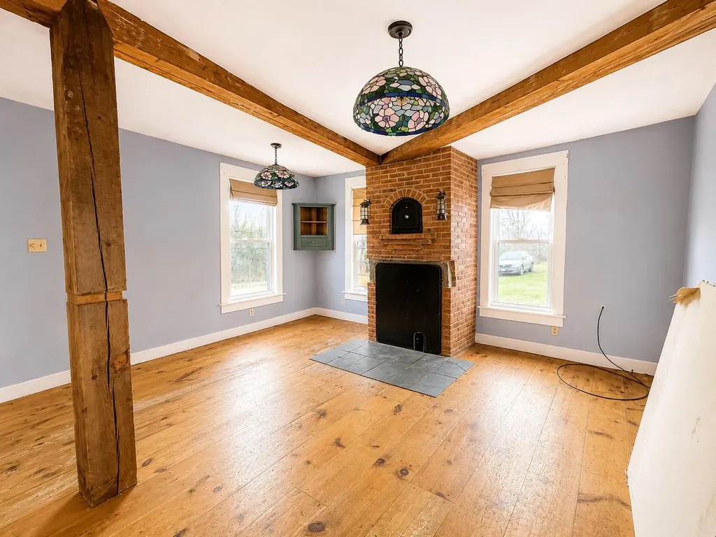 11 North Ridge Road Burke VT 05871