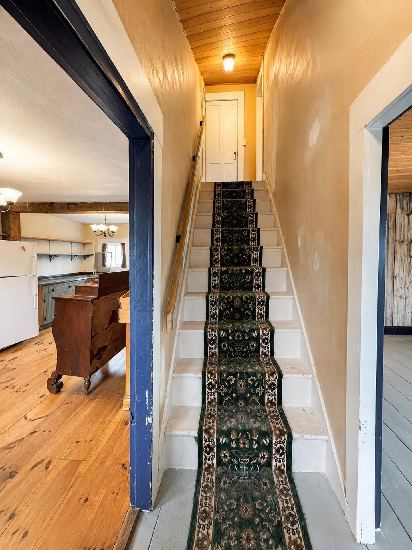 11 North Ridge Road Burke VT 05871
