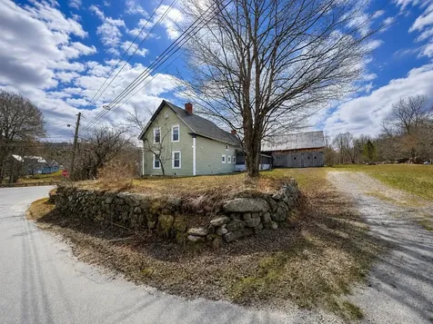 11 North Ridge Road Burke VT 05871