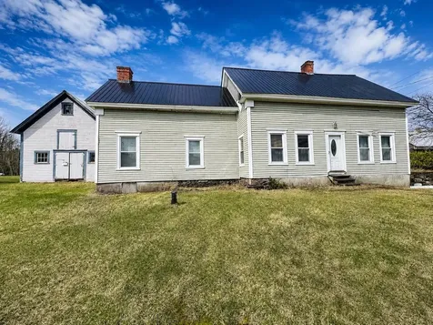 11 North Ridge Road Burke VT 05871