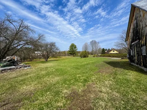 11 North Ridge Road Burke VT 05871