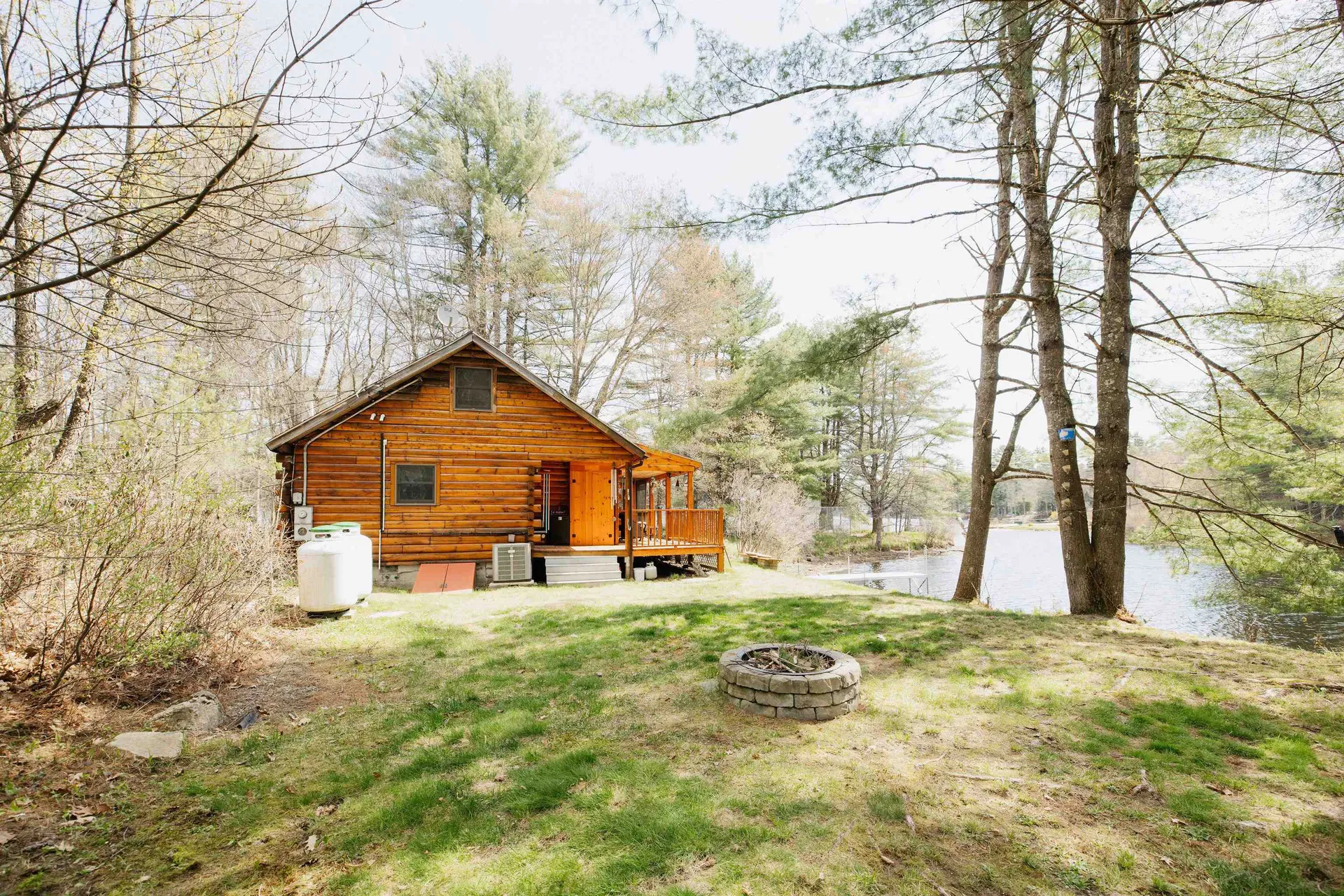 43 Moccasin Trail Hillsborough NH 03244