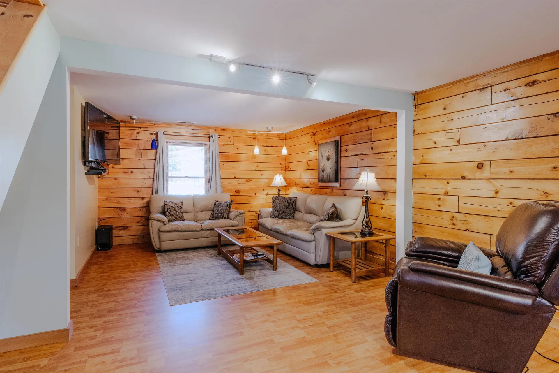 43 Moccasin Trail Hillsborough NH 03244