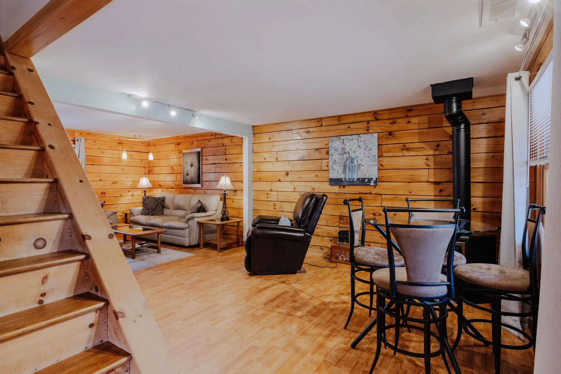 43 Moccasin Trail Hillsborough NH 03244