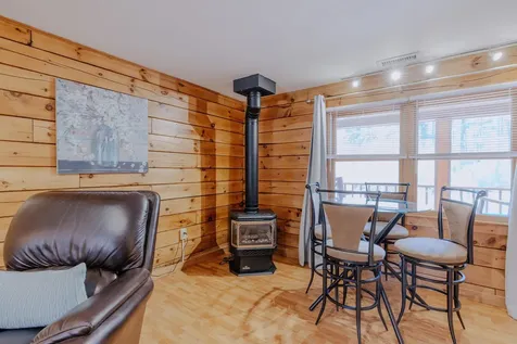 43 Moccasin Trail Hillsborough NH 03244