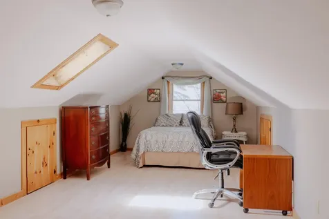 43 Moccasin Trail Hillsborough NH 03244
