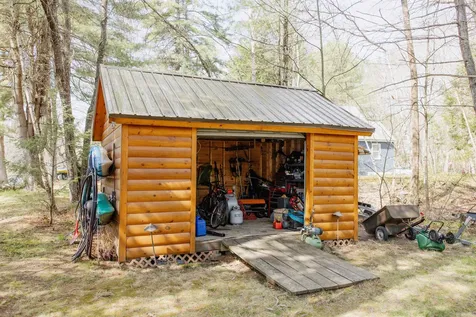 43 Moccasin Trail Hillsborough NH 03244