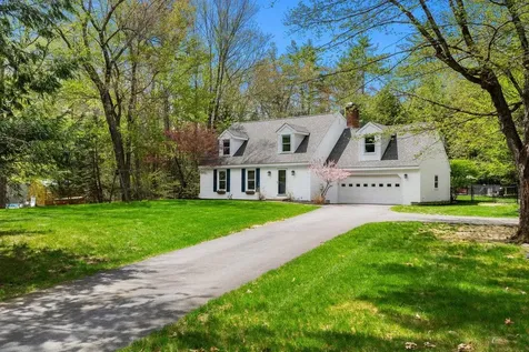 5 Wentworth Drive Bedford NH 03110