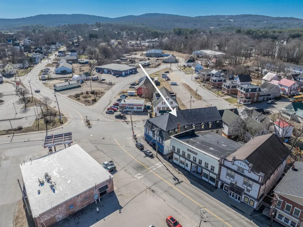2 Depot Street Pittsfield NH 03263