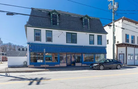 2 Depot Street Pittsfield NH 03263