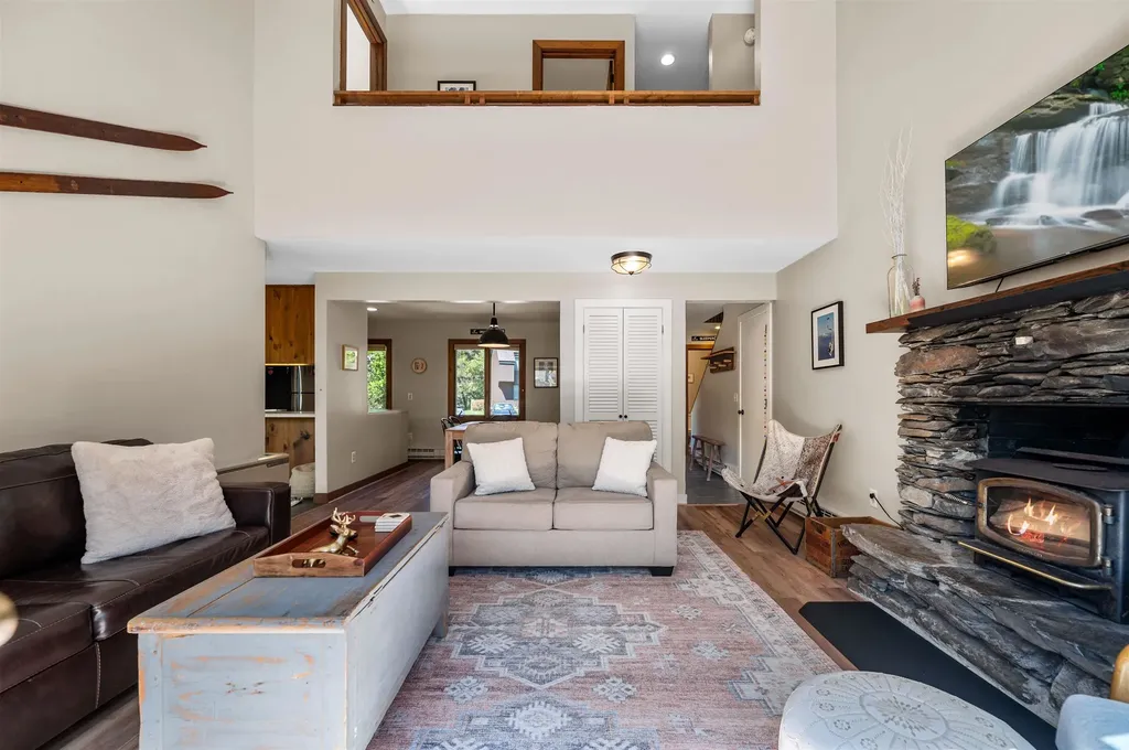 4649 Battleground Road Fayston VT 05673