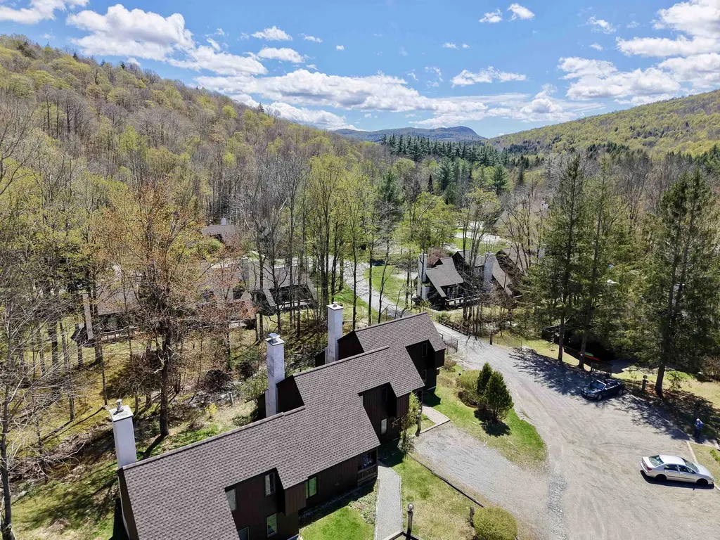 4649 Battleground Road Fayston VT 05673
