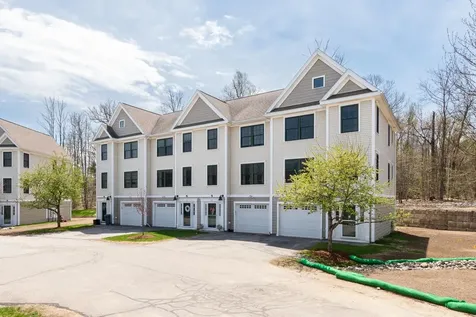 12 Village Drive Meredith NH 03253