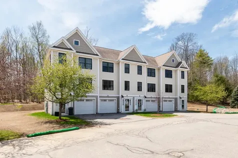 12 Village Drive Meredith NH 03253