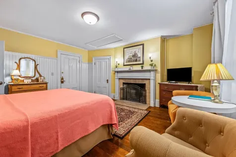 12 Thorn Hill Road Jackson NH 03846