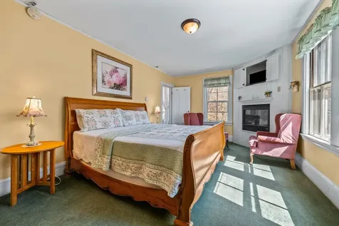 12 Thorn Hill Road Jackson NH 03846