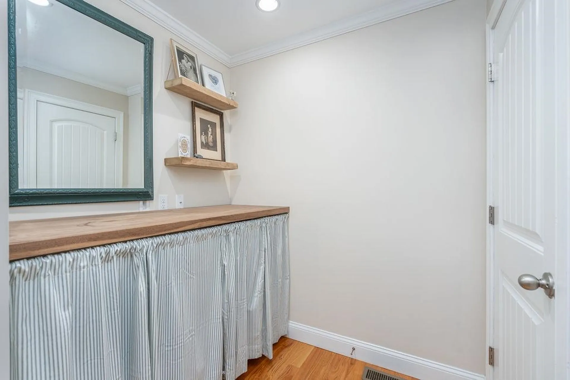 114 Young Road Barrington NH 03825