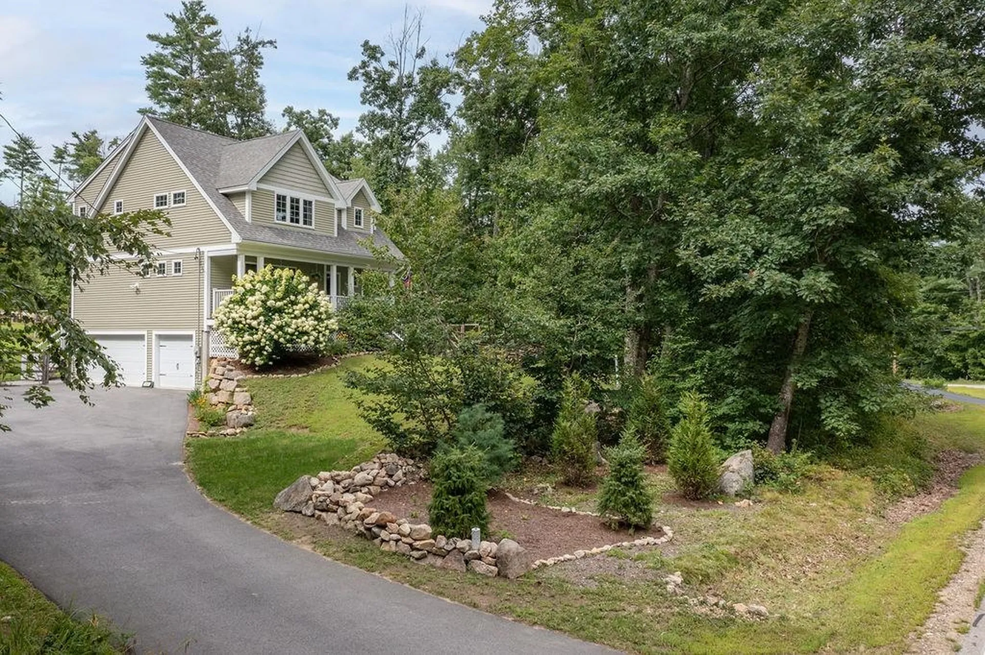 114 Young Road Barrington NH 03825