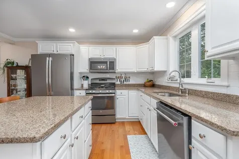 114 Young Road Barrington NH 03825