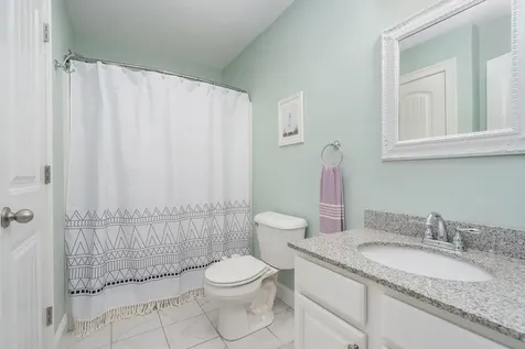 114 Young Road Barrington NH 03825