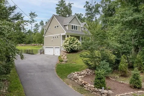 114 Young Road Barrington NH 03825