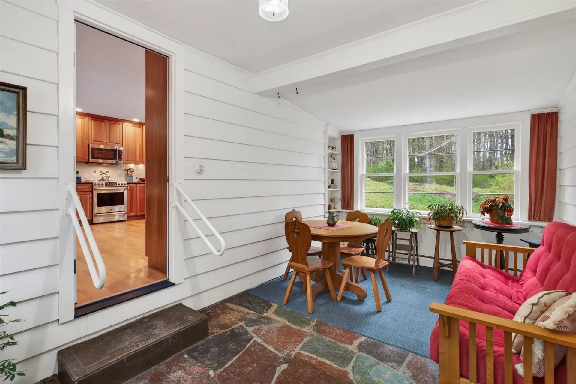 274 North Grove Street Rutland Town VT 05701