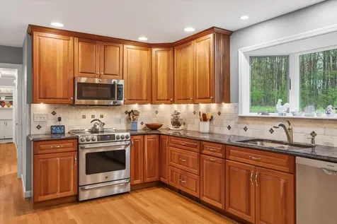 274 North Grove Street Rutland Town VT 05701