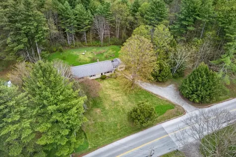 274 North Grove Street Rutland Town VT 05701