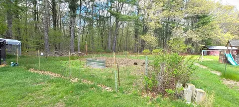 21 Cedar Road North Hampton NH 03862