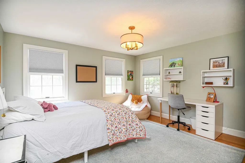 4 Hearthstone Drive Kennebunk ME 04043