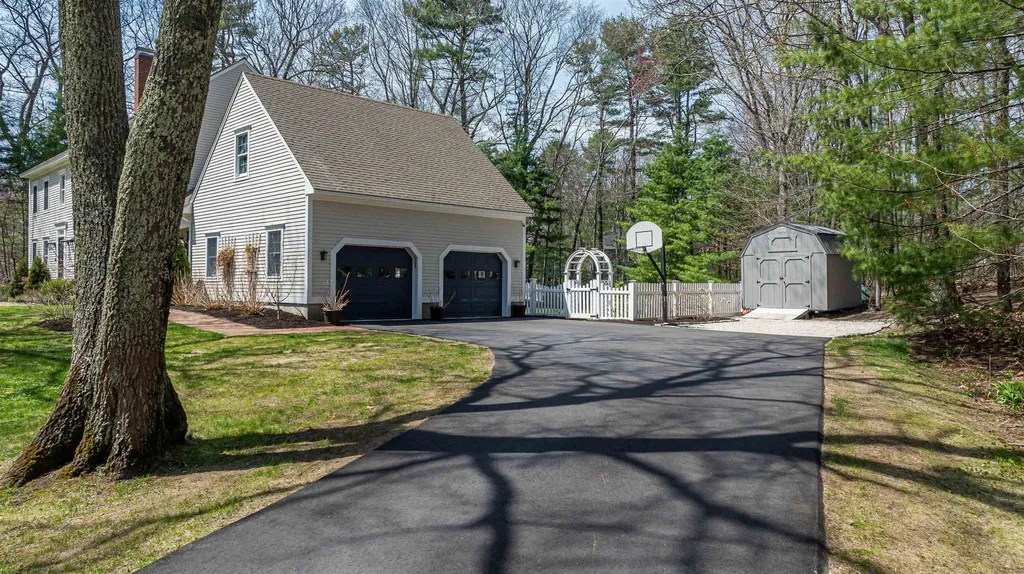 4 Hearthstone Drive Kennebunk ME 04043