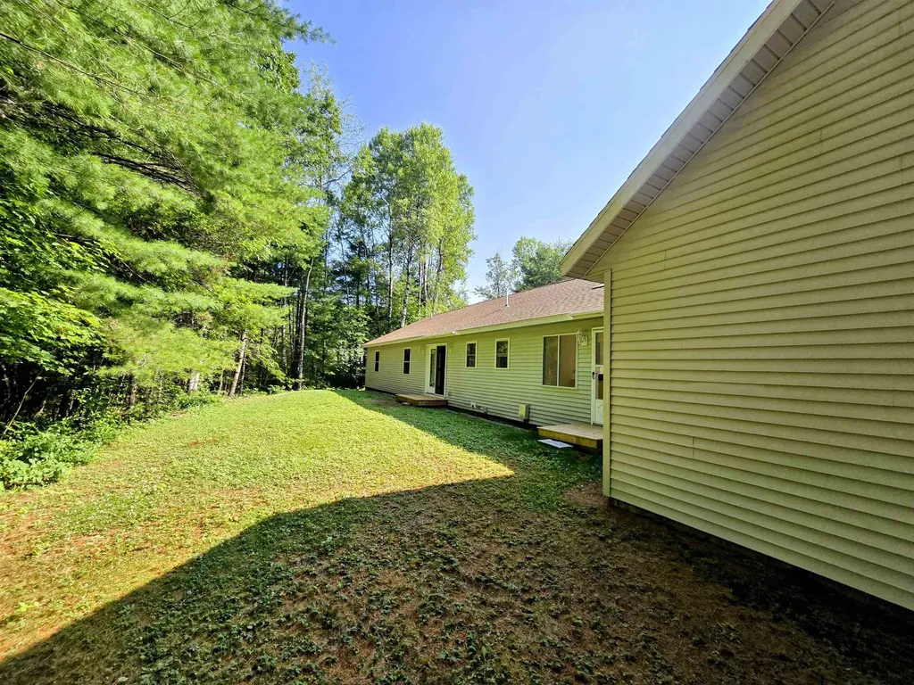 77 Trapper Road Campton NH 03223