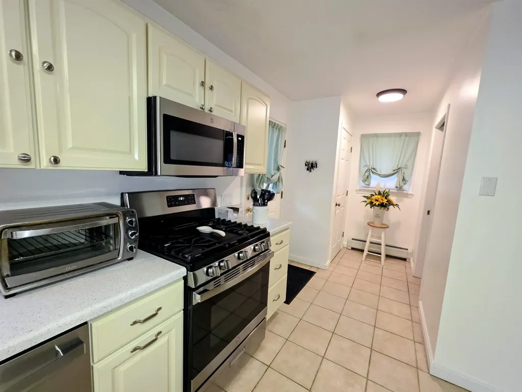77 Trapper Road Campton NH 03223