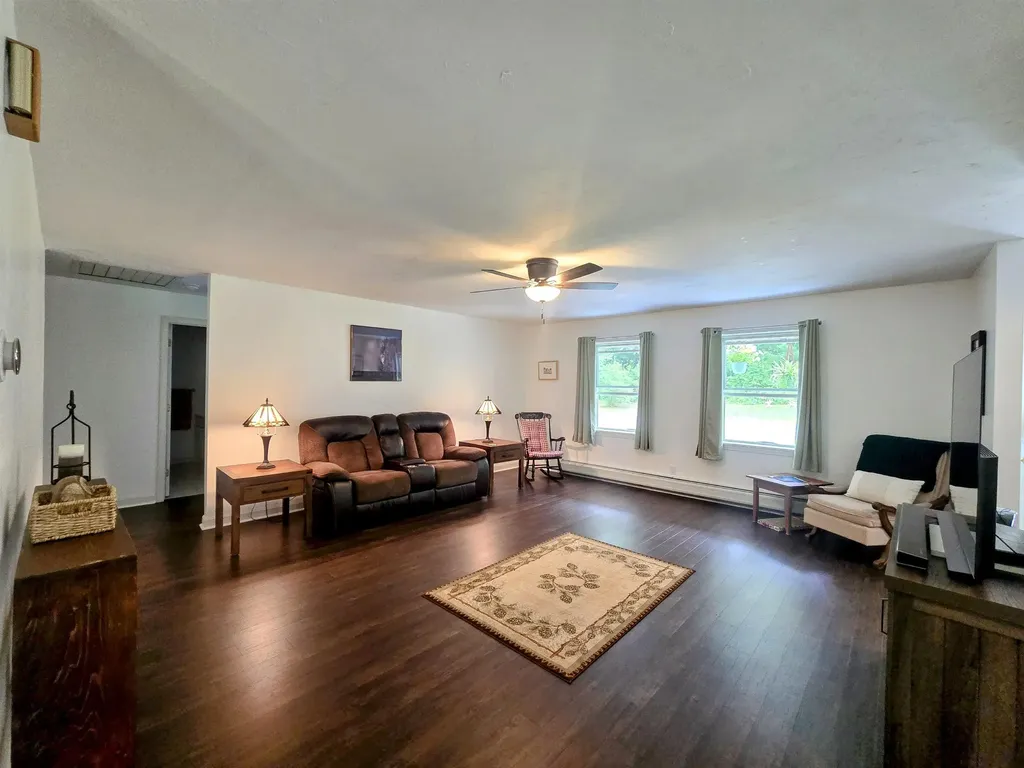77 Trapper Road Campton NH 03223