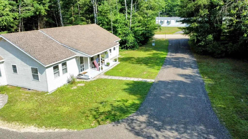 77 Trapper Road Campton NH 03223
