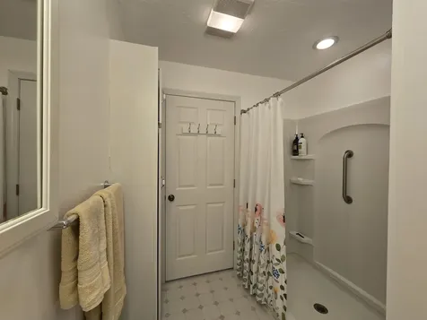 77 Trapper Road Campton NH 03223