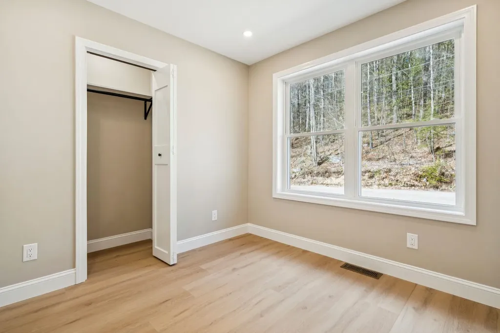 12 Anne Lane Wakefield NH 03872