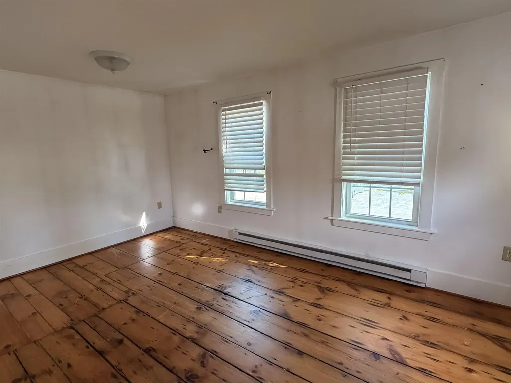 27 Ashuelot Street Winchester NH 03470