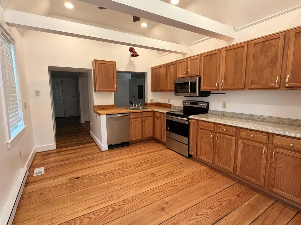 27 Ashuelot Street Winchester NH 03470