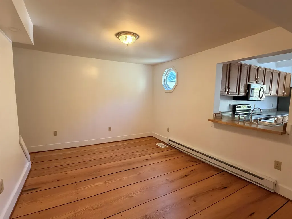 27 Ashuelot Street Winchester NH 03470