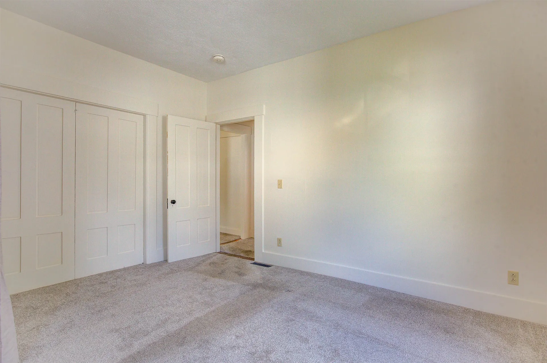 8 Chase Avenue Conway NH 03818