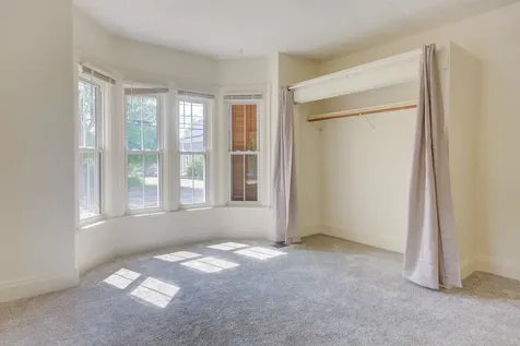 8 Chase Avenue Conway NH 03818