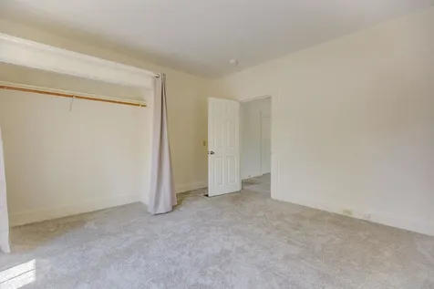 8 Chase Avenue Conway NH 03818